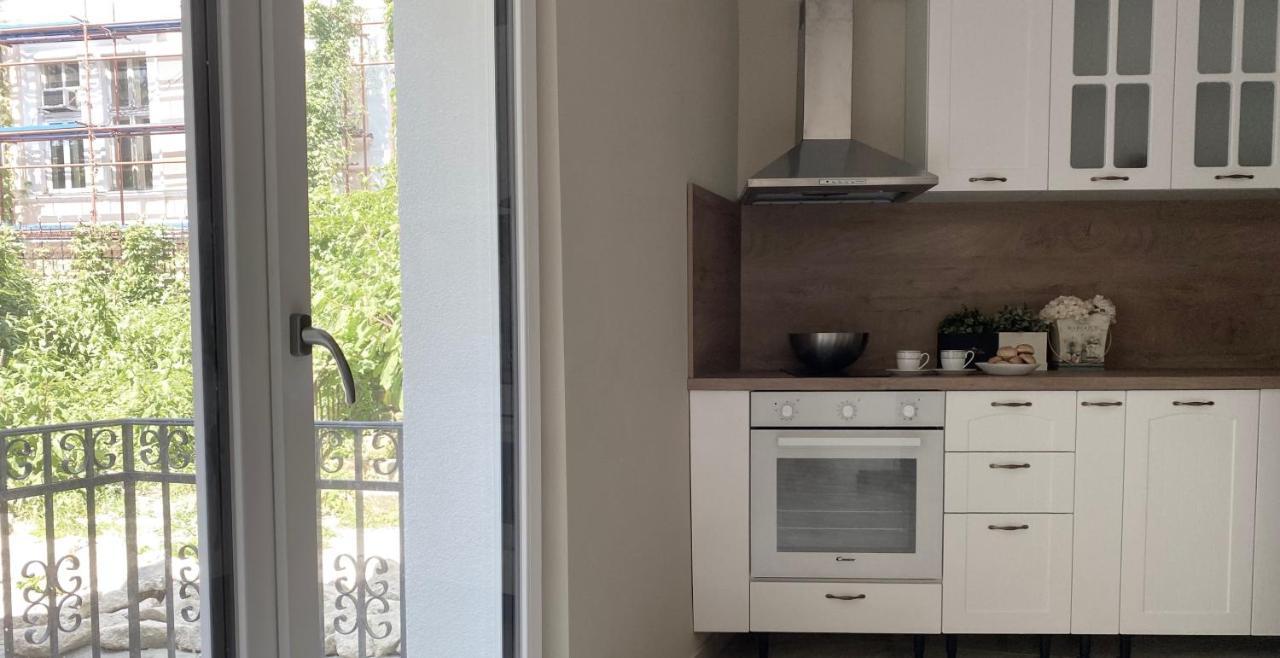 Old Town City Center Apartment Ruse Exterior foto